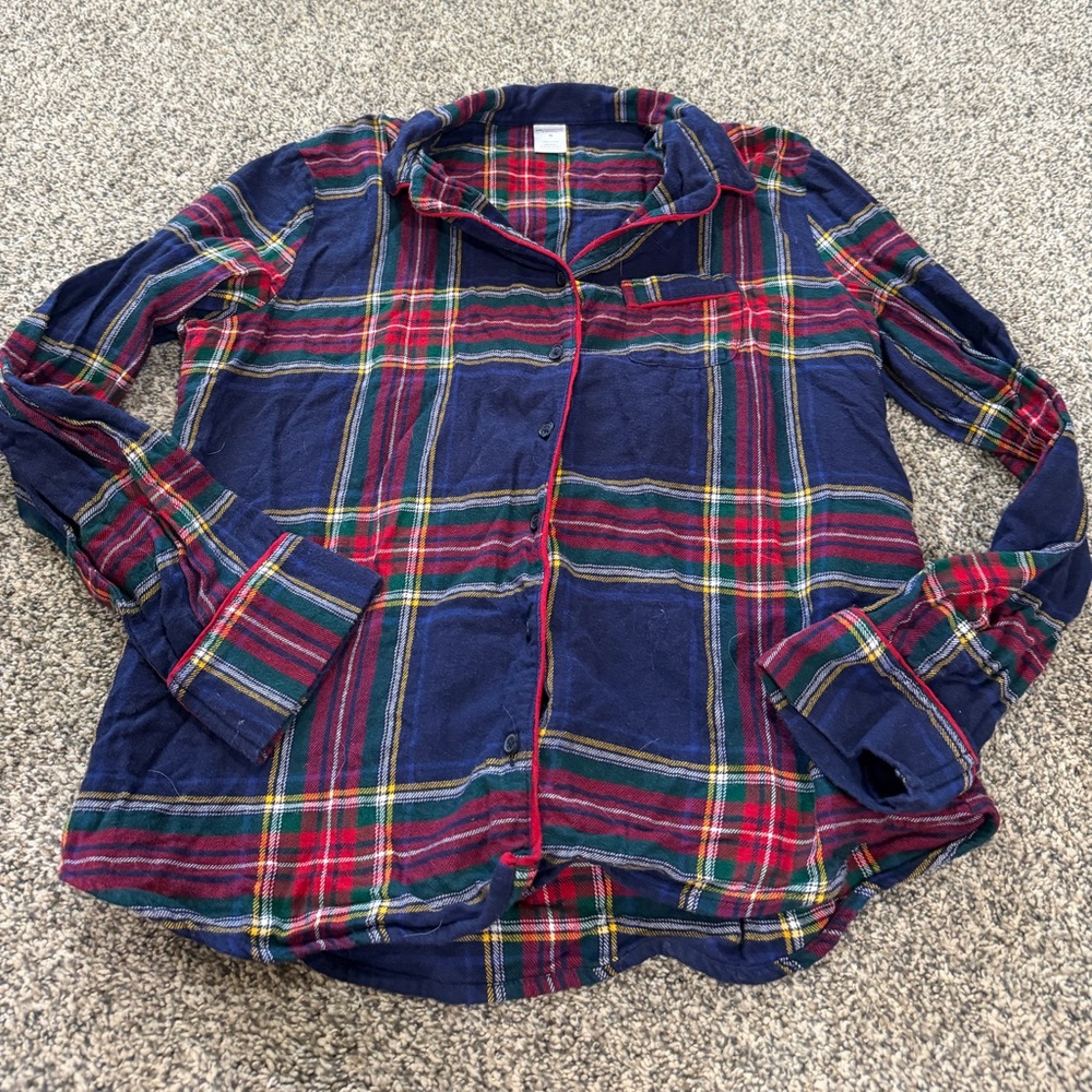 Liz Claiborne pajama top